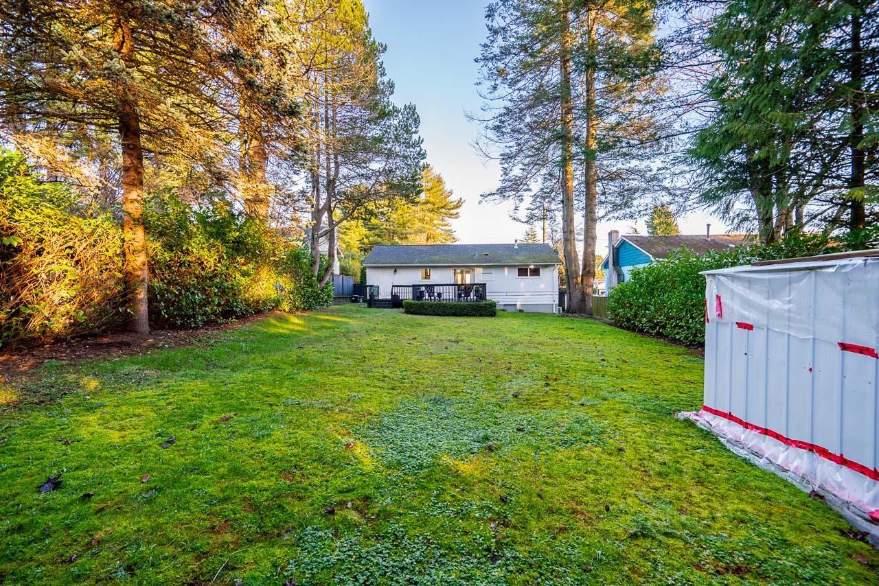 1561 CHESTNUT STREET, White Rock