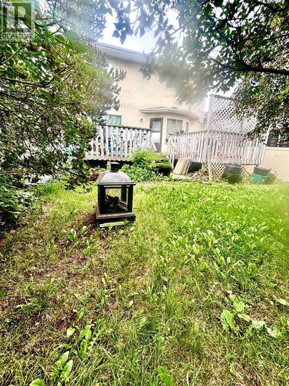 Single Family House for Sale in  Riverside Close SE Riverbend Calgary 