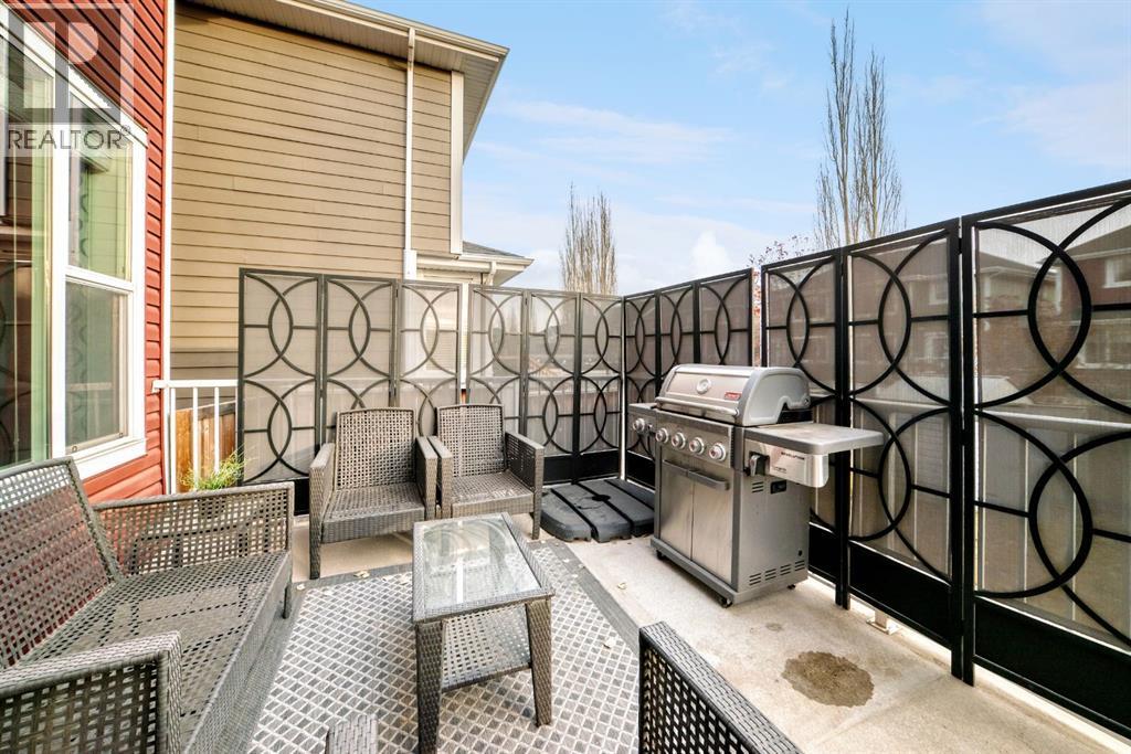 393 River Heights Drive, Cochrane