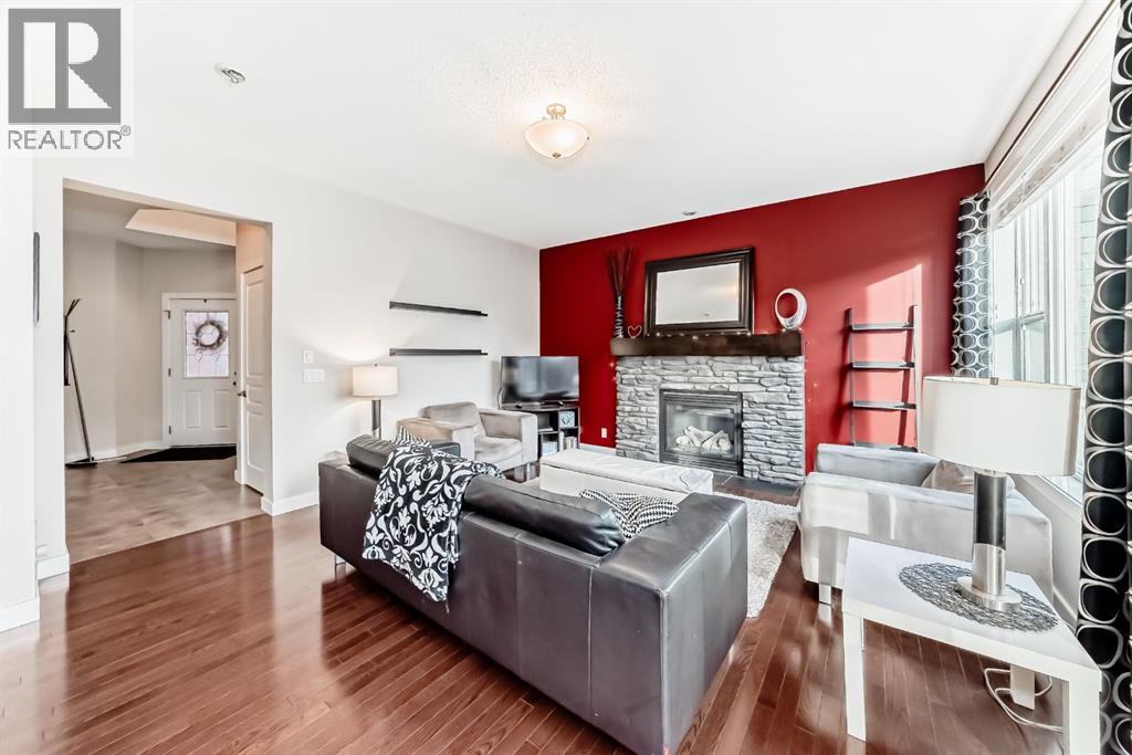 393 River Heights Drive, Cochrane