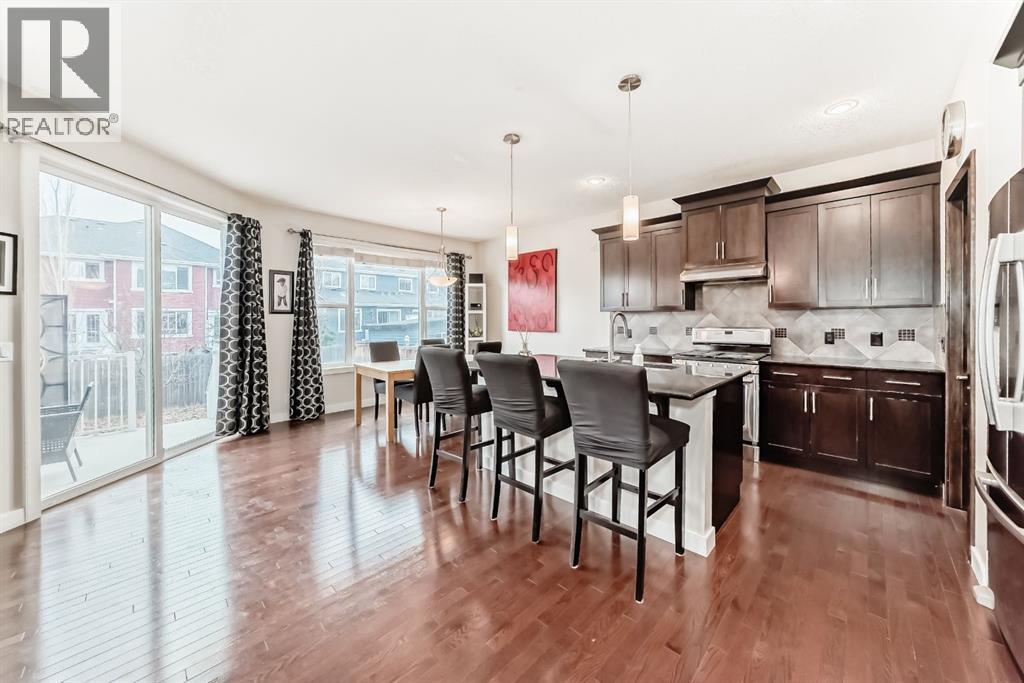 393 River Heights Drive, Cochrane