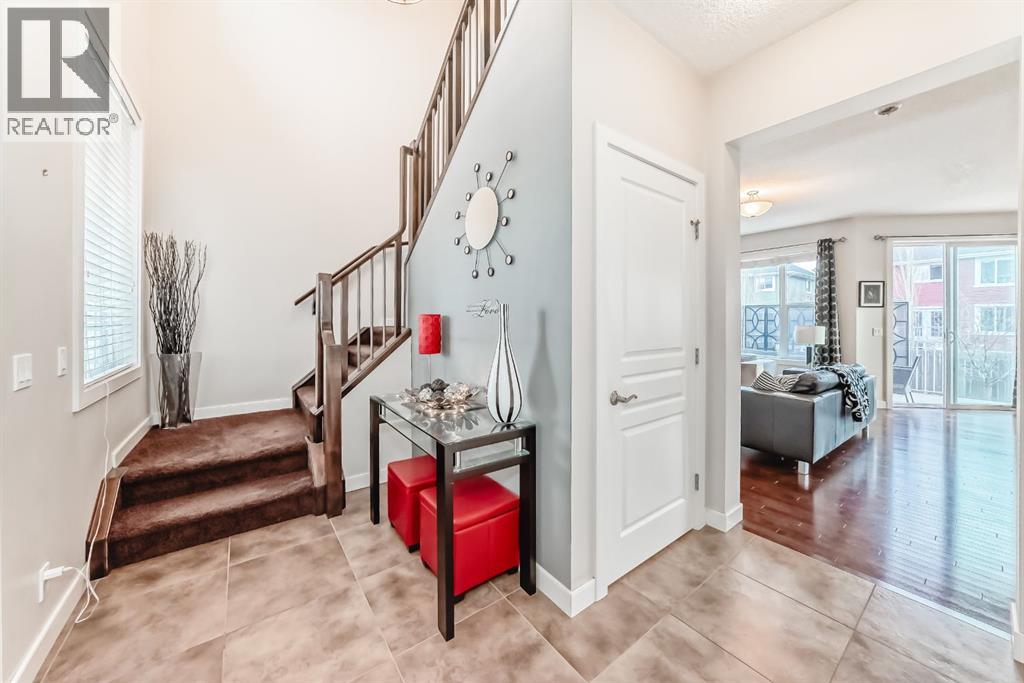 393 River Heights Drive, Cochrane