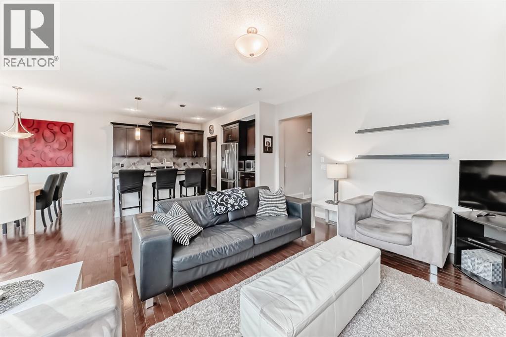 393 River Heights Drive, Cochrane