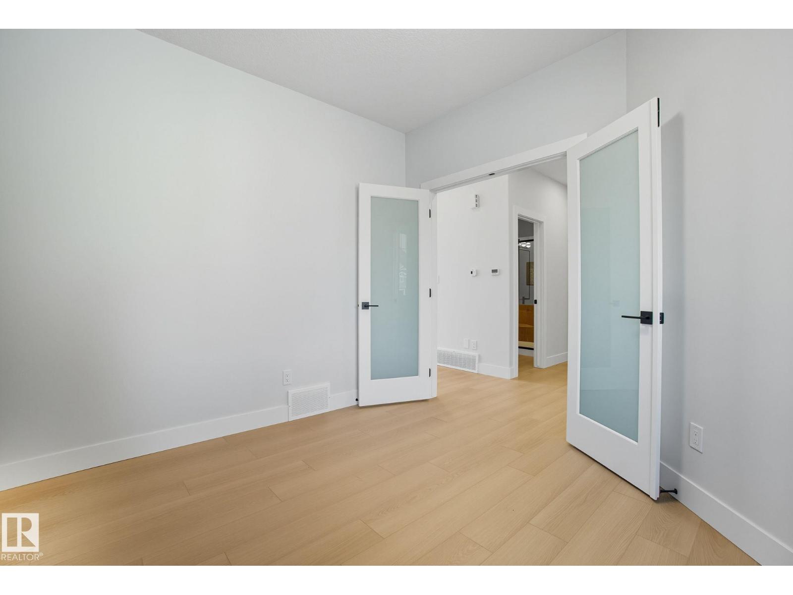 4 HARLEY WY, Spruce Grove