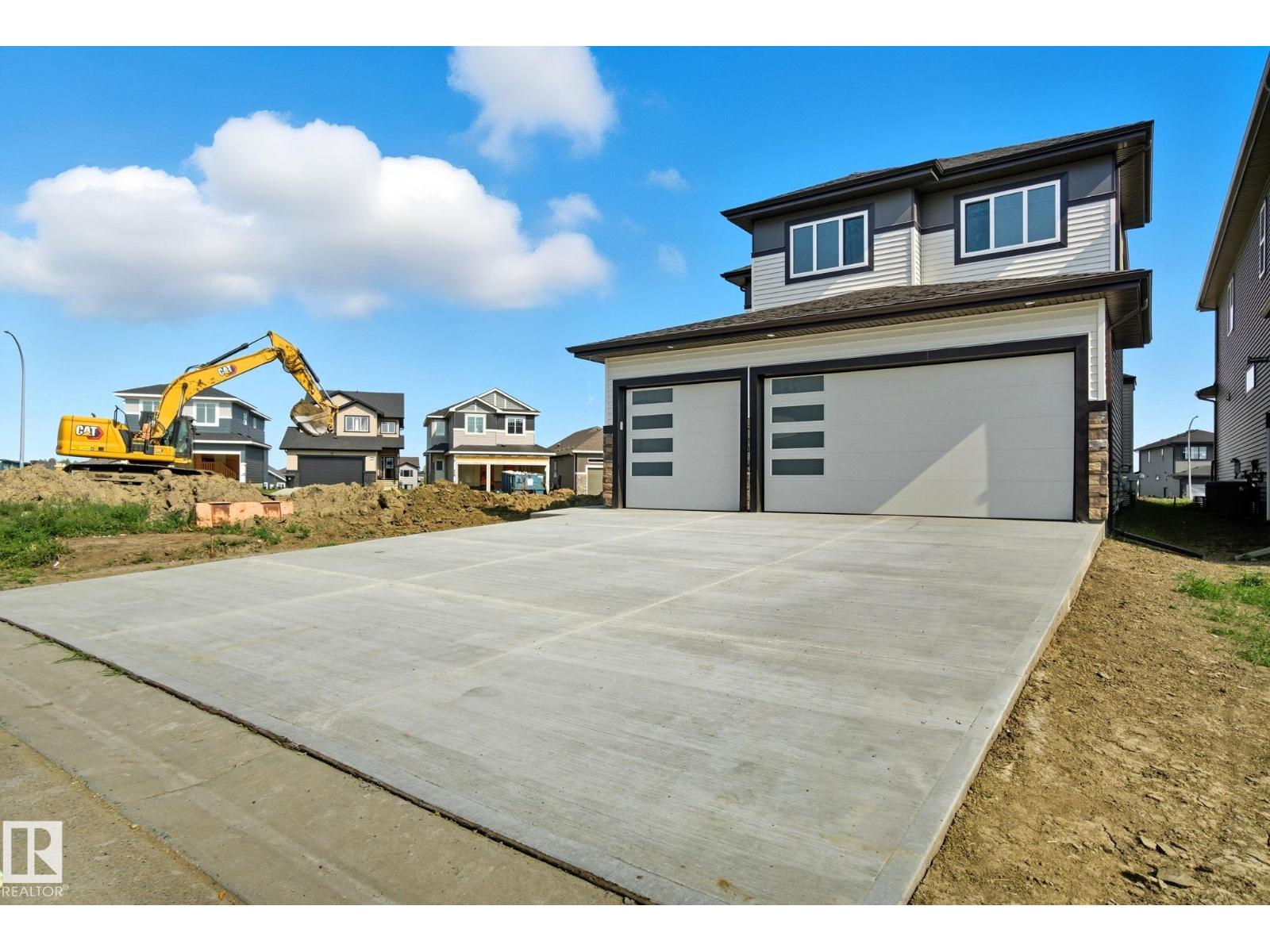 4 HARLEY WY, Spruce Grove