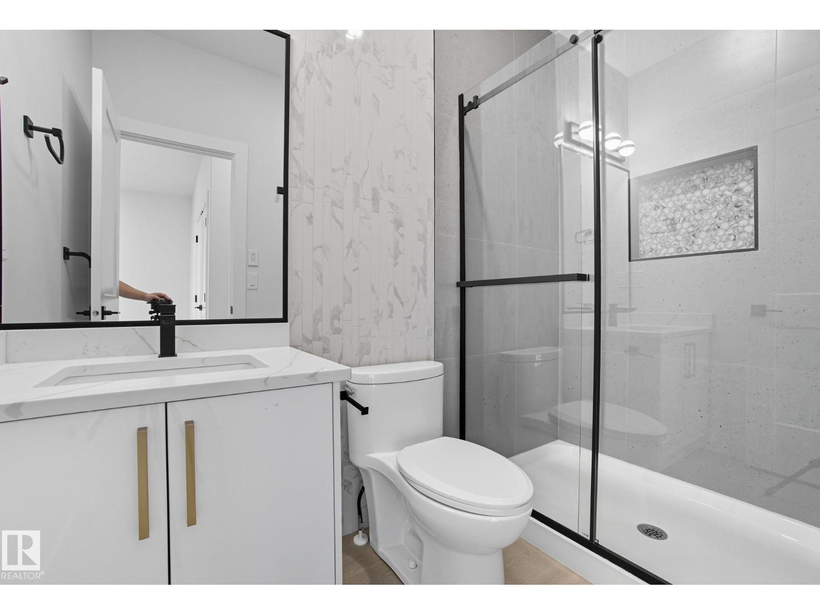 4 HARLEY WY, Spruce Grove