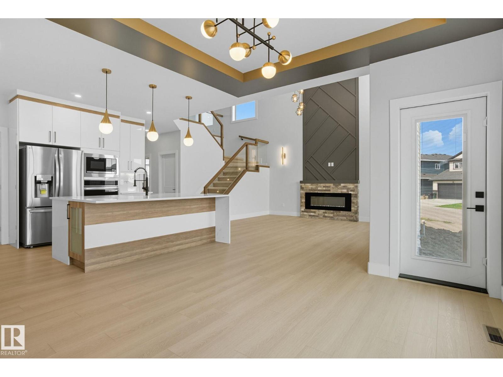 4 HARLEY WY, Spruce Grove