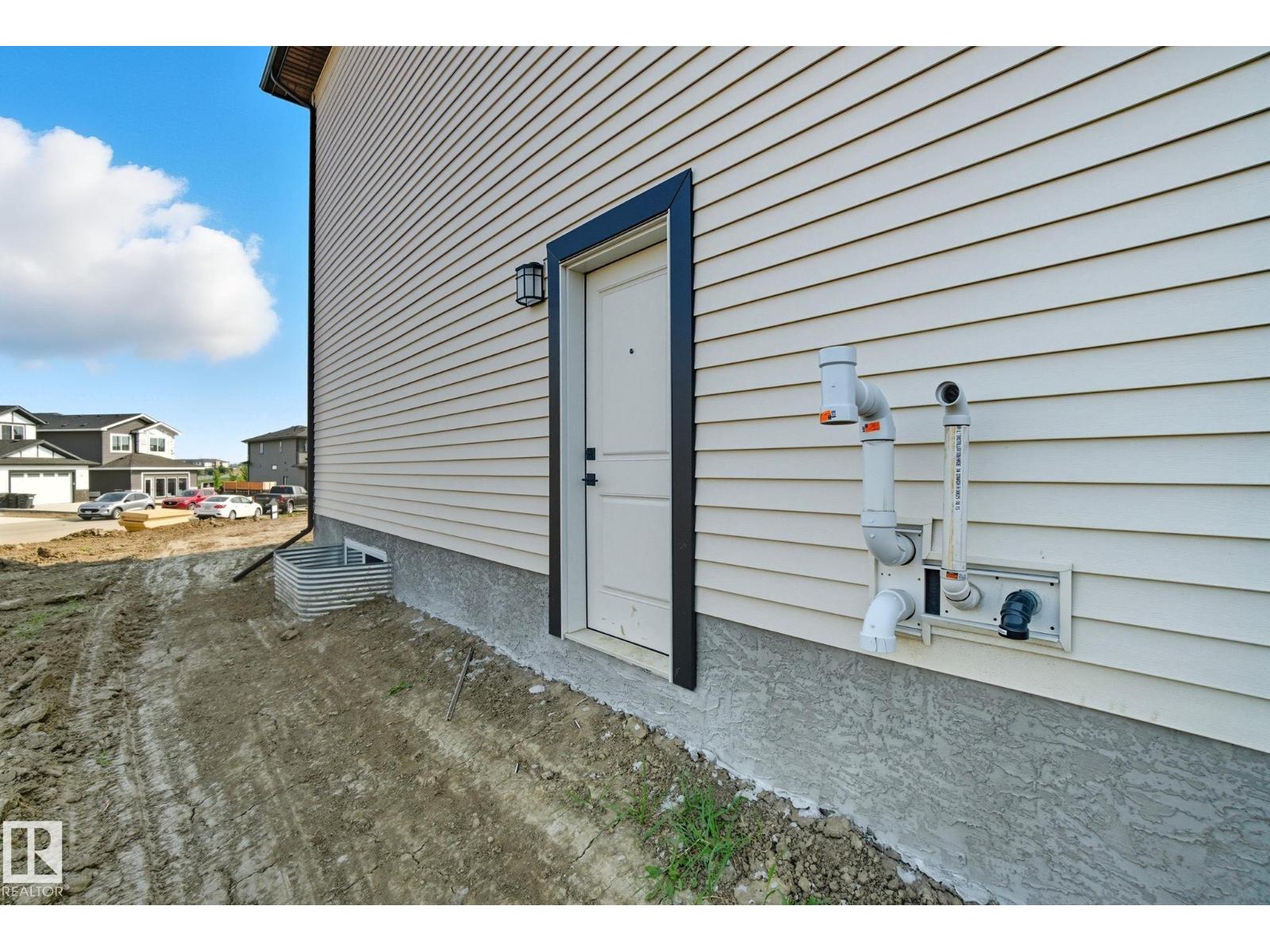 4 HARLEY WY, Spruce Grove