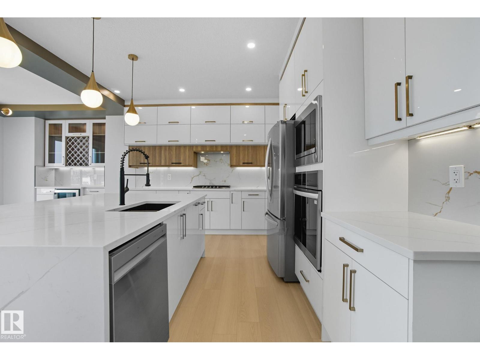 4 HARLEY WY, Spruce Grove