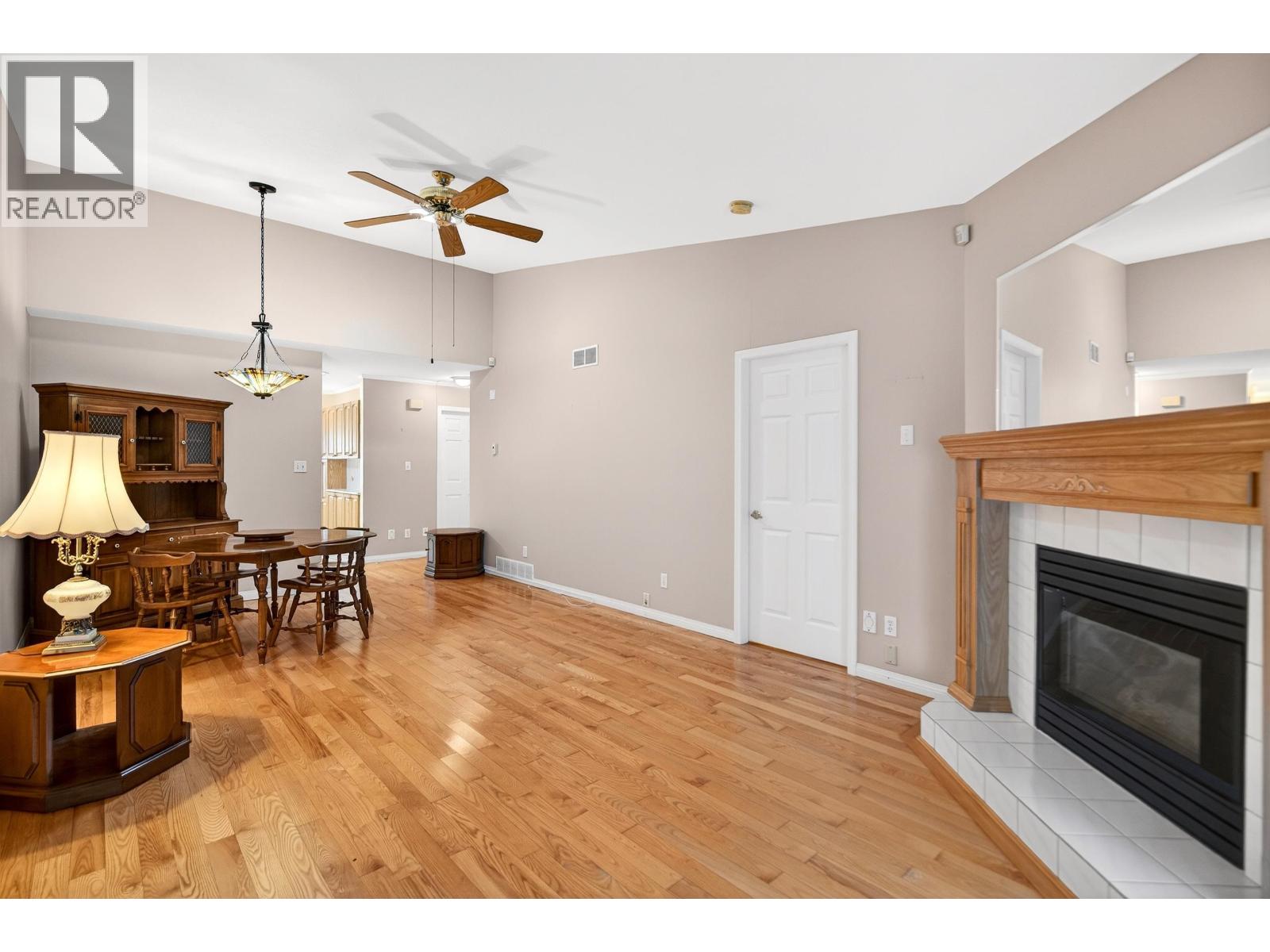 39 23580 DEWDNEY TRUNK ROAD, Maple Ridge