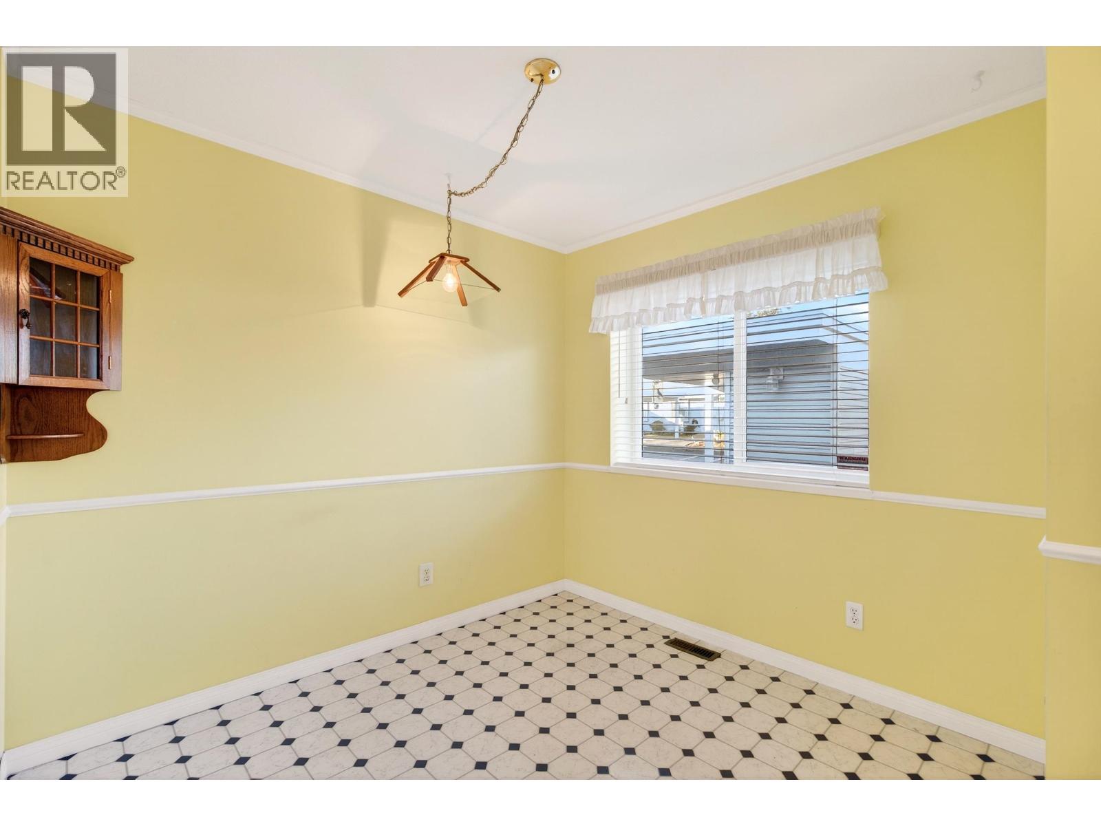 39 23580 DEWDNEY TRUNK ROAD, Maple Ridge