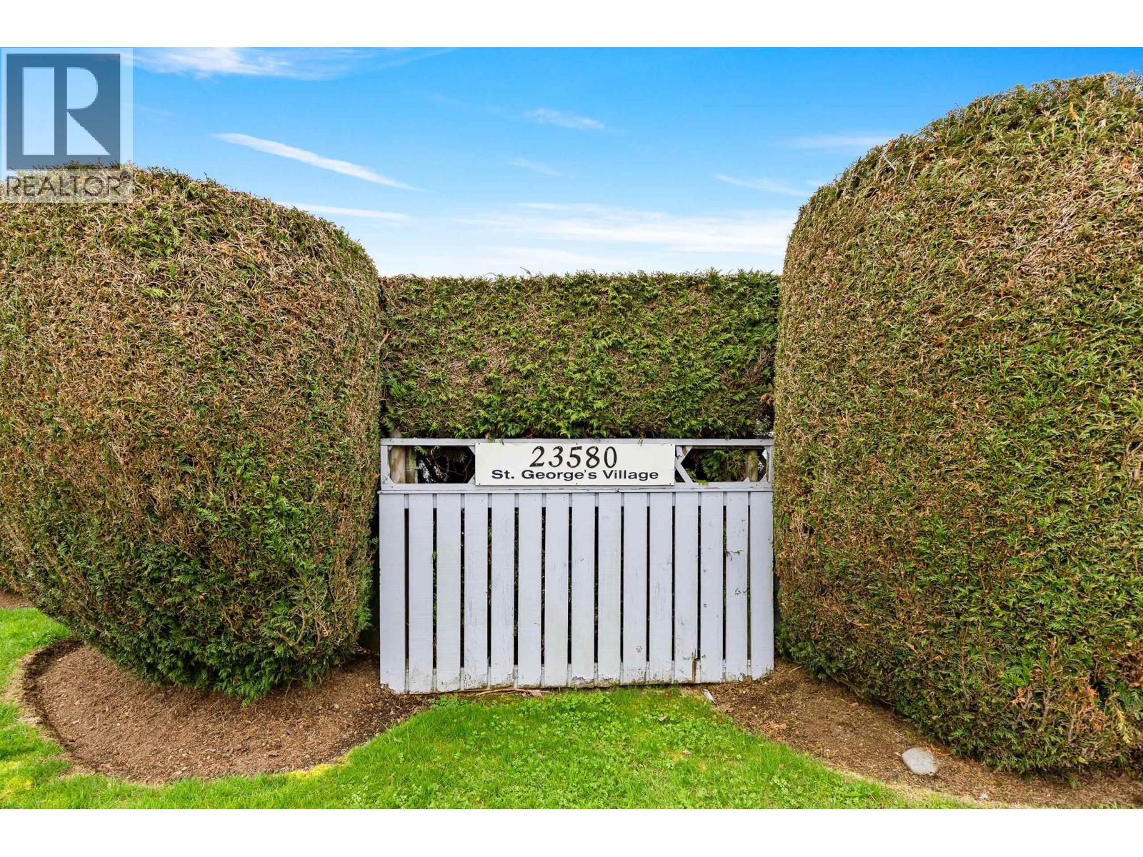 39 23580 DEWDNEY TRUNK ROAD, Maple Ridge