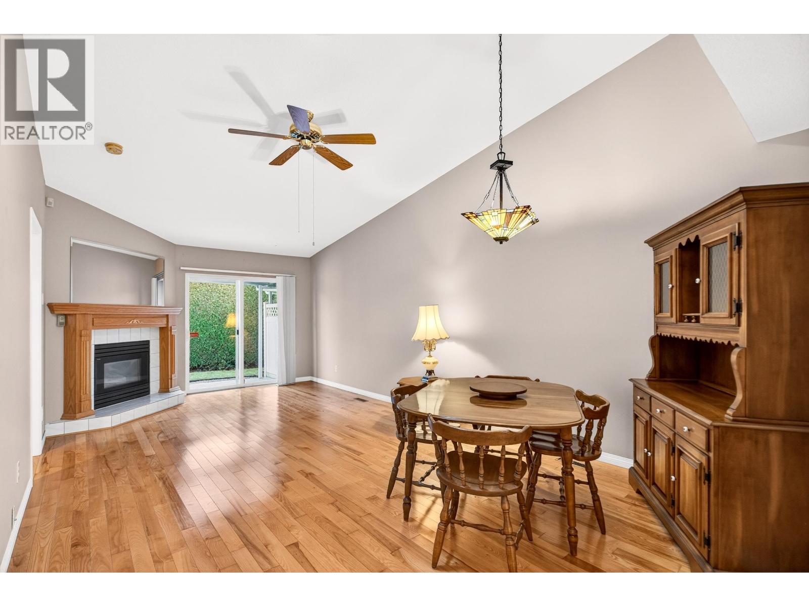 39 23580 DEWDNEY TRUNK ROAD, Maple Ridge