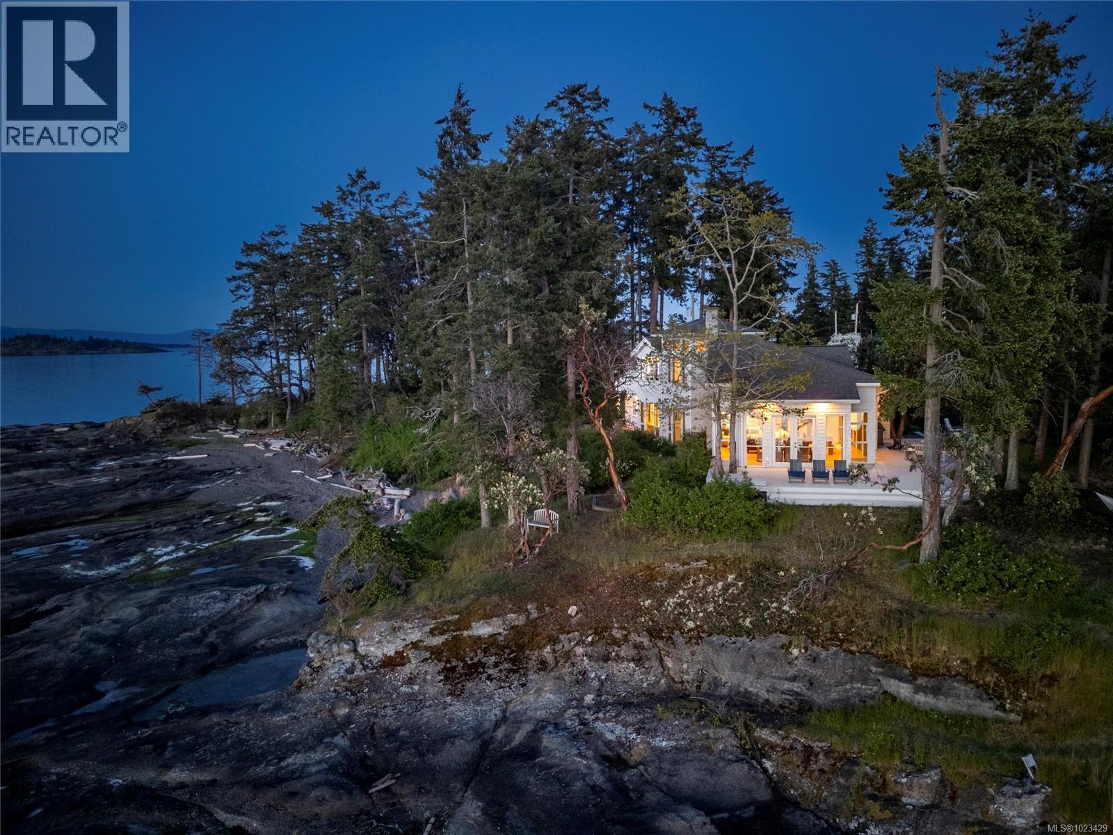 1341 Madrona Dr - 75