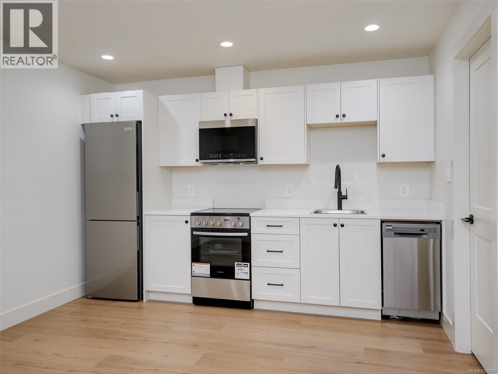  2291 Hudson Terrace, Sooke