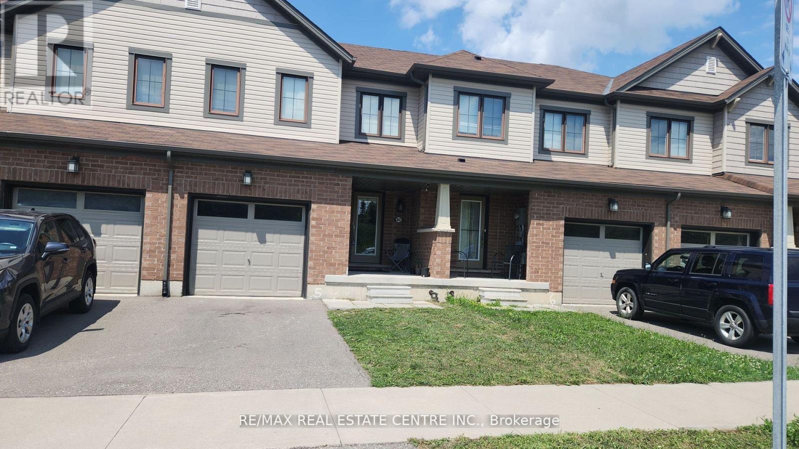 80 Scarletwood Street