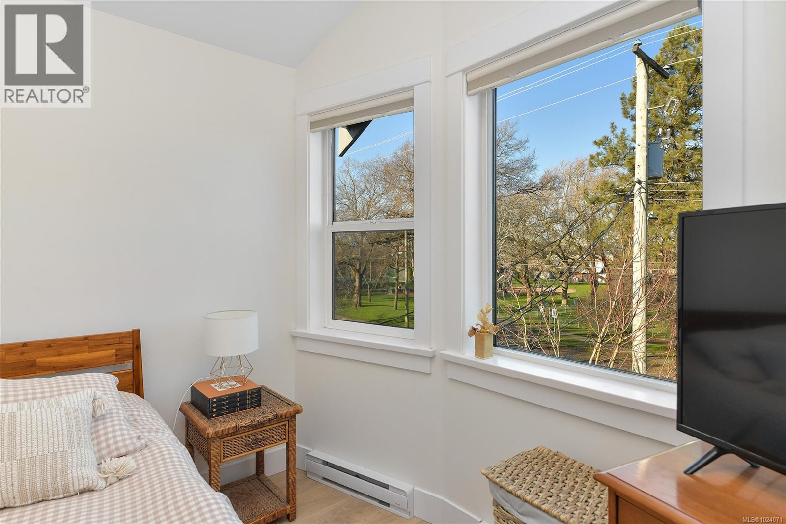 3 945 Pembroke St, Victoria