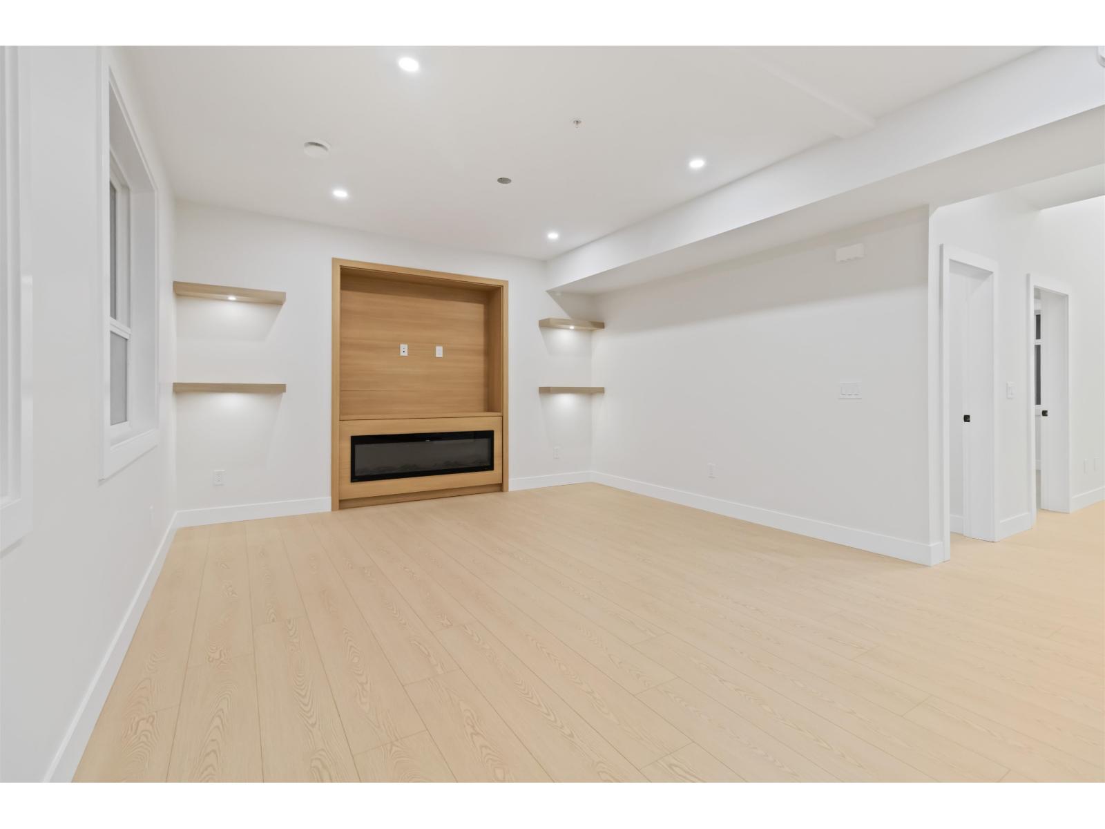 25 14550 MORRIS VALLEY ROAD, Mission