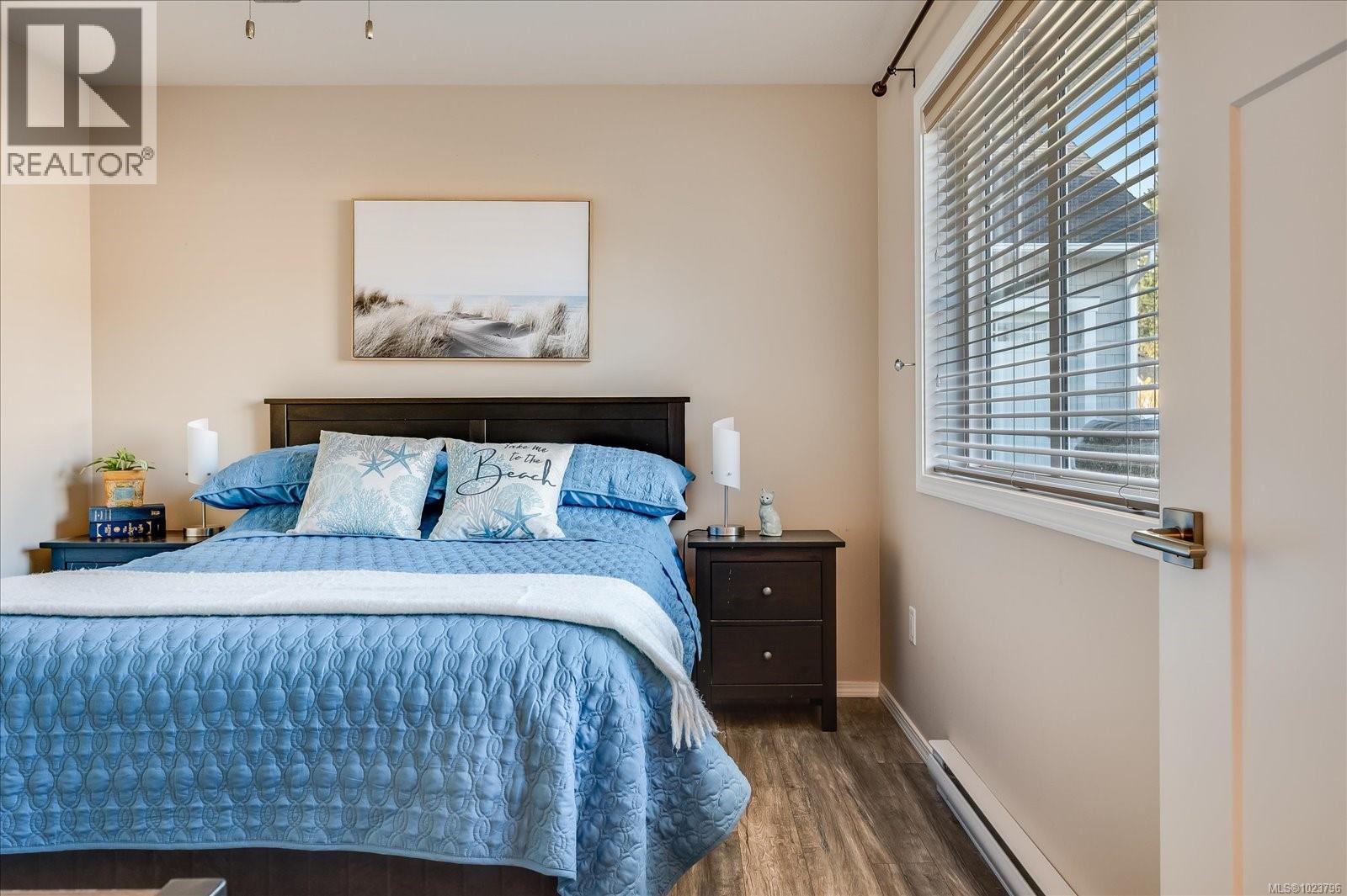 817 Stanhope Rd, Parksville