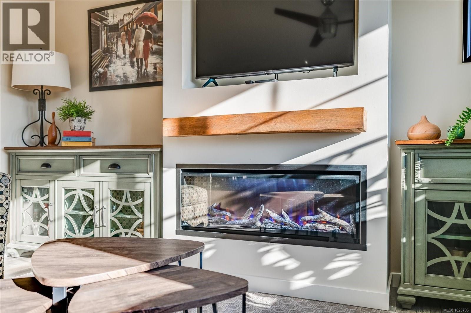 817 Stanhope Rd, Parksville