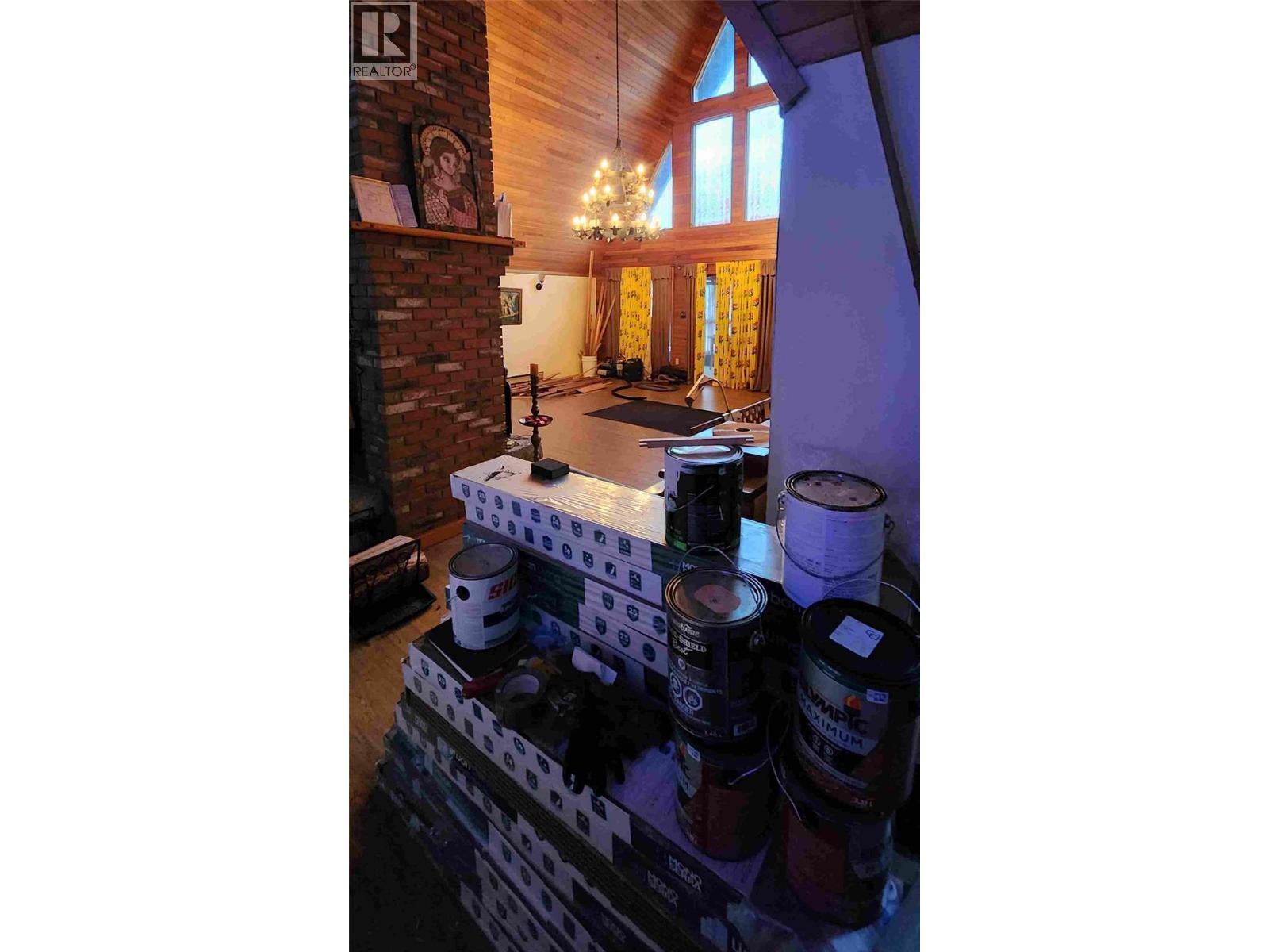 4259 Woodbury Village Road, Ainsworth