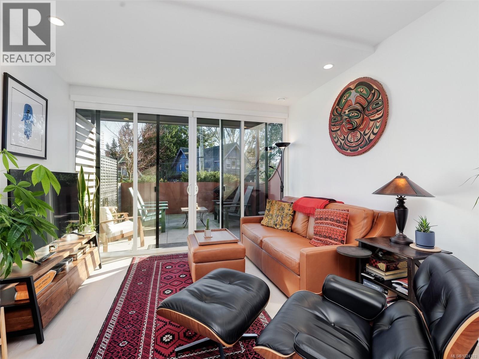 203 430 Parry St, Victoria