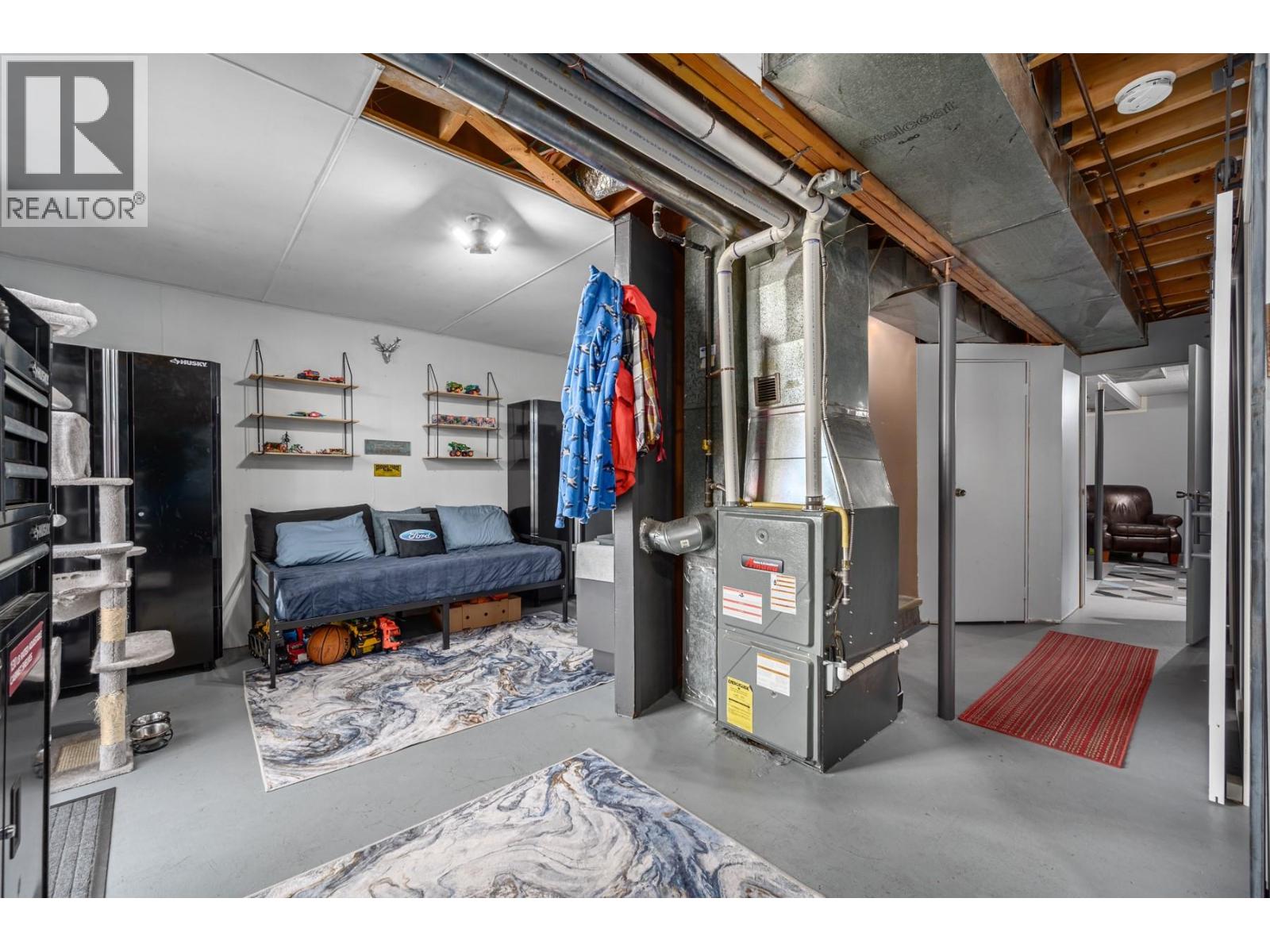 392 Waddington Drive, Kamloops