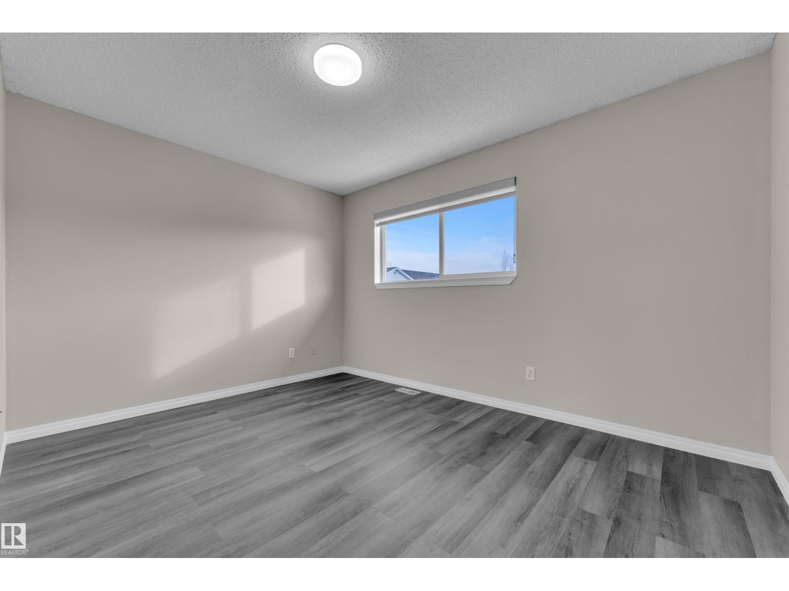 #137 180 BRIDGEPORT BV, Leduc