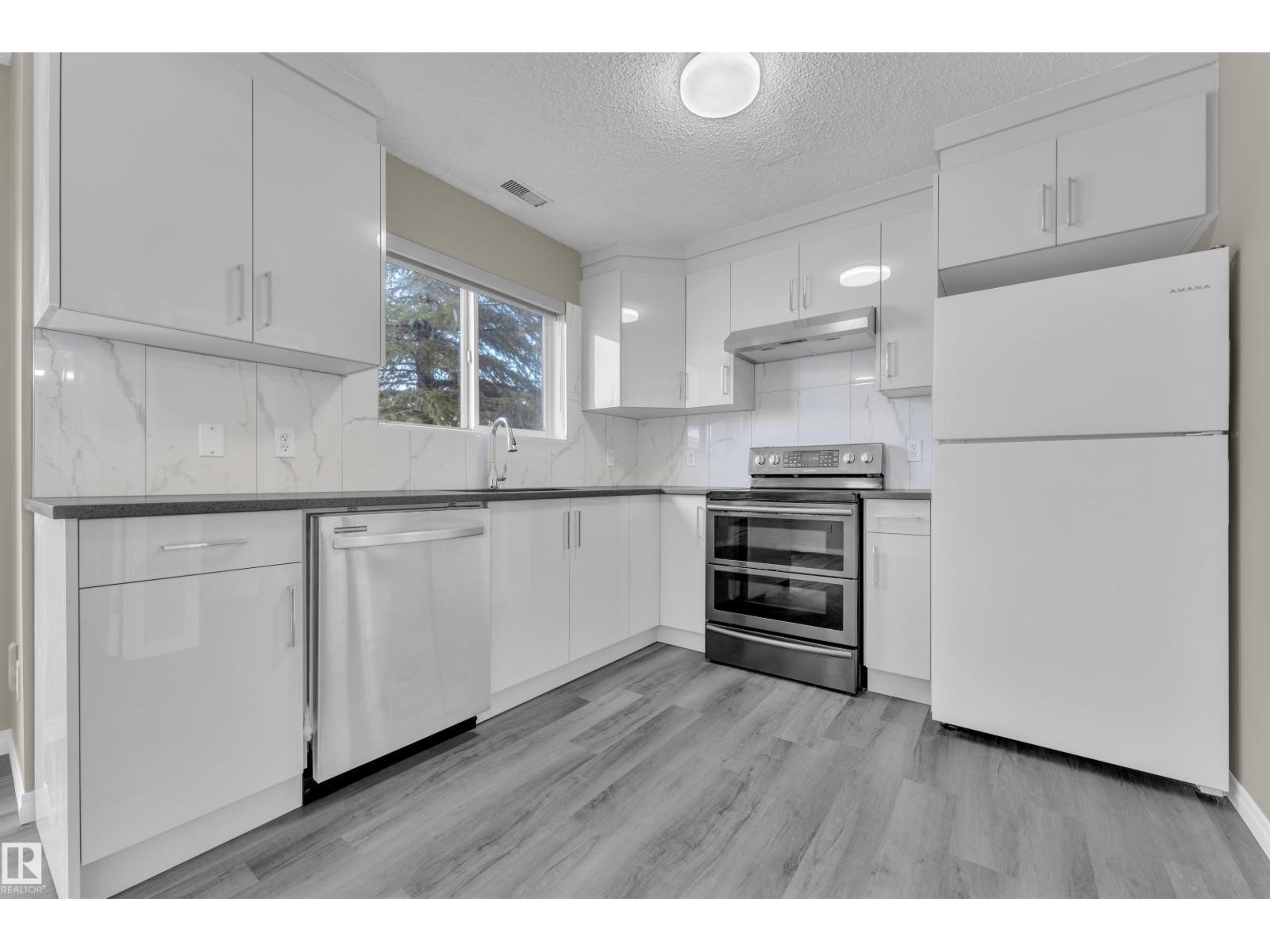 #137 180 BRIDGEPORT BV, Leduc