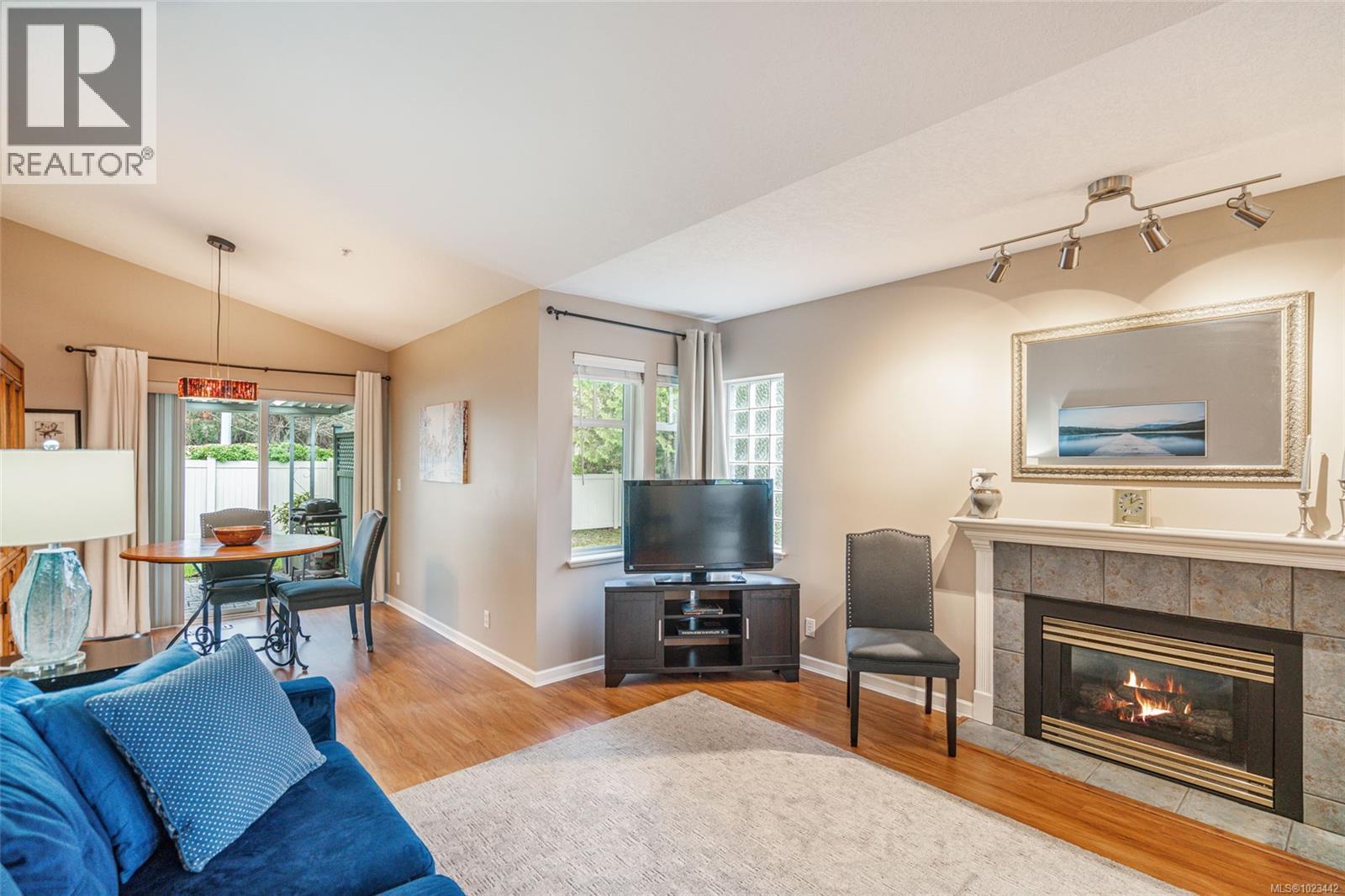 6179 Rosecroft Pl, Nanaimo