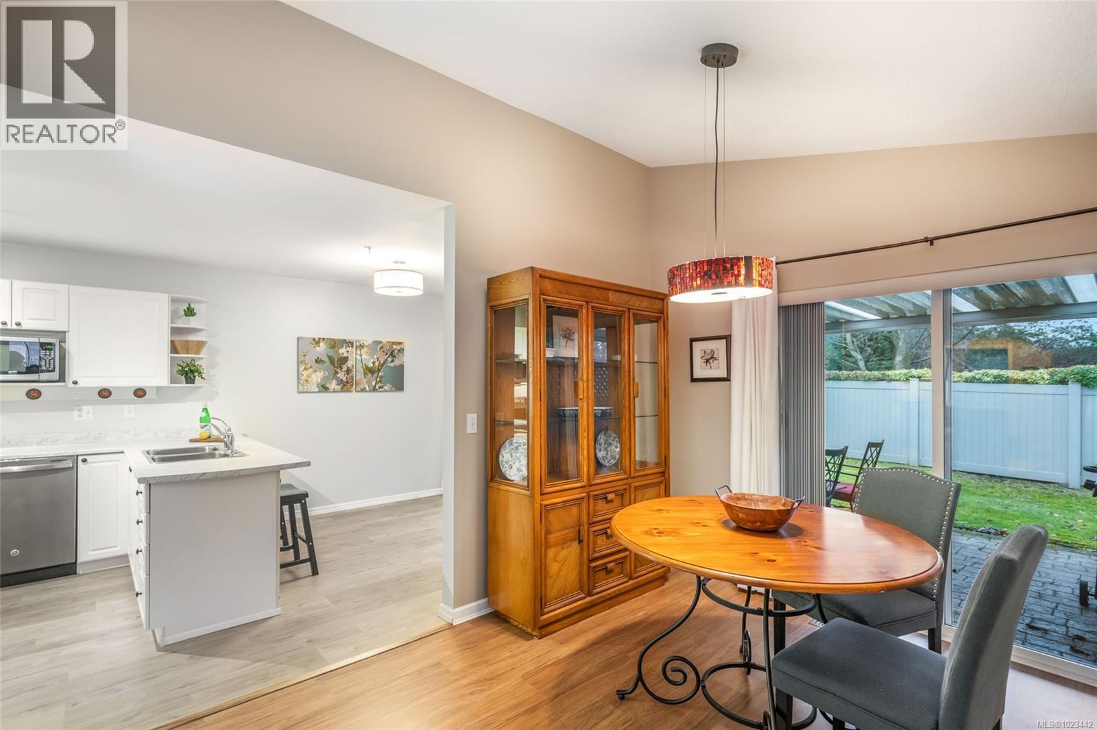 6179 Rosecroft Pl, Nanaimo