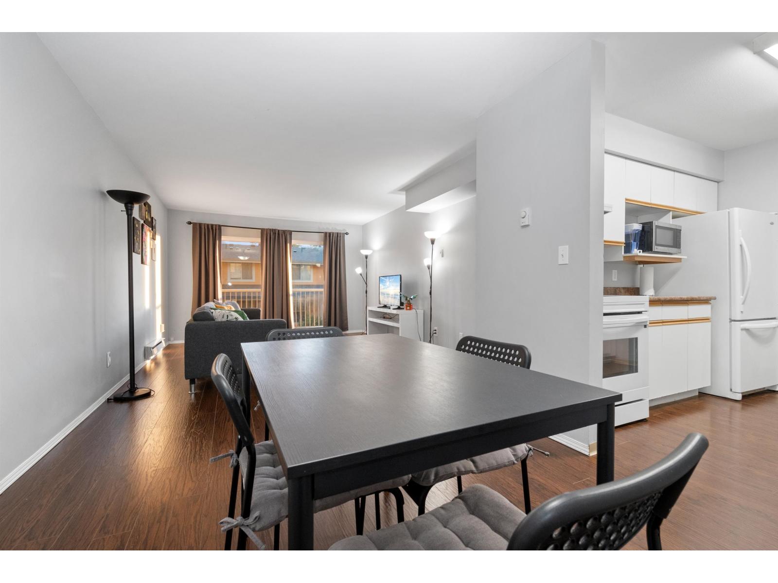 208 45222 WATSON ROAD, Garrison Crossing, Chilliwack