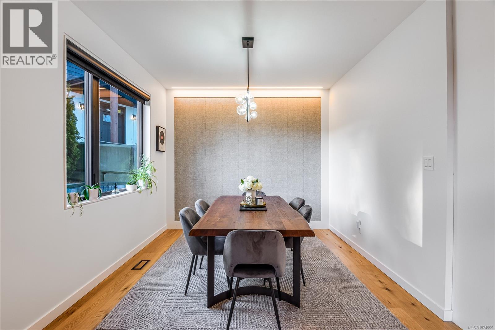 545 Nebraska Pl, Campbell River