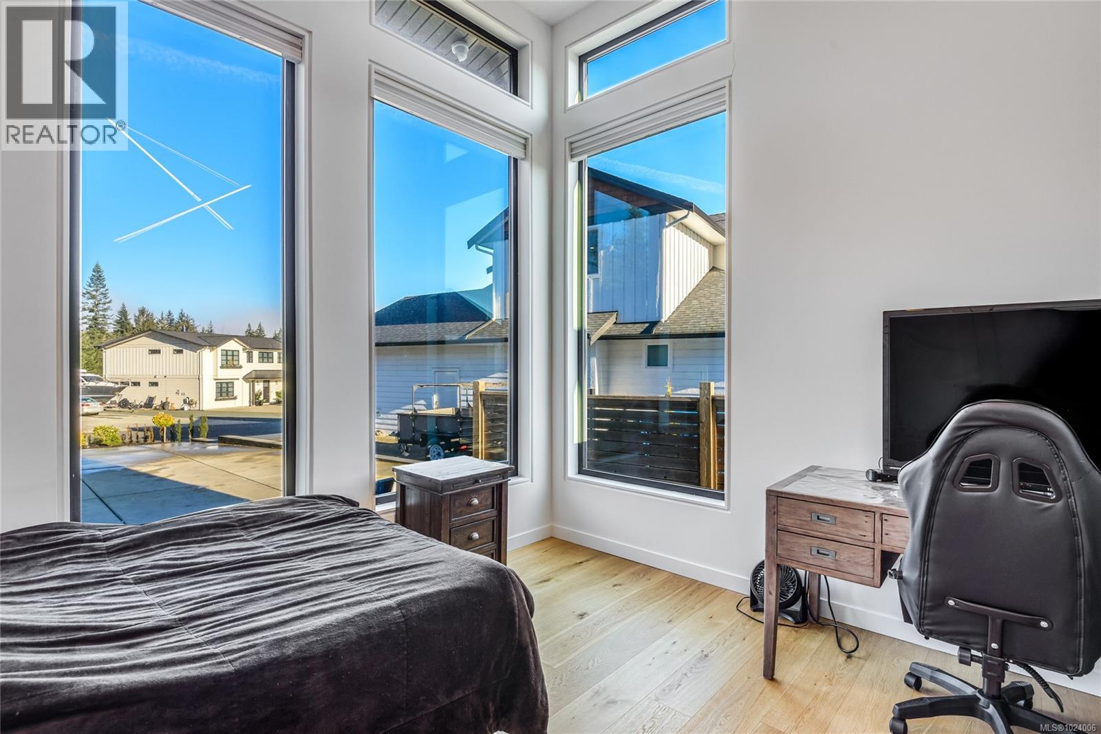 545 Nebraska Pl, Campbell River