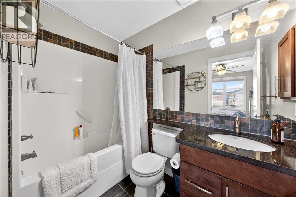 Single Family House for Sale in  Aspen Hills Terrace SW Aspen Woods Calgary 