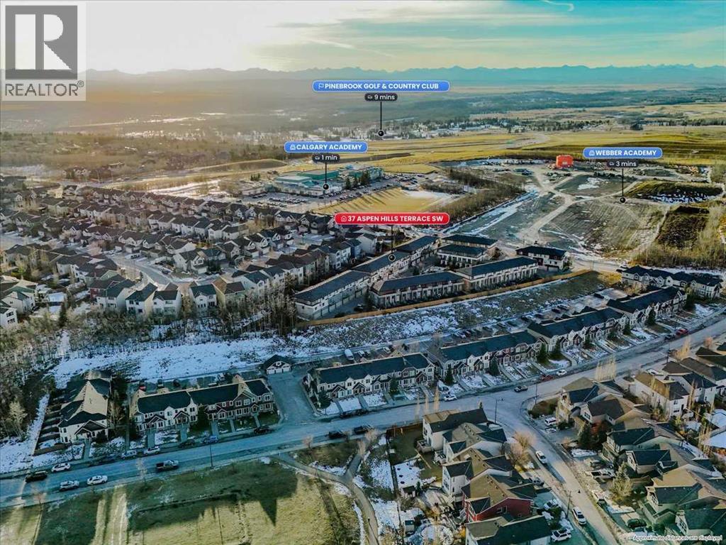 Single Family House for Sale in  Aspen Hills Terrace SW Aspen Woods Calgary 