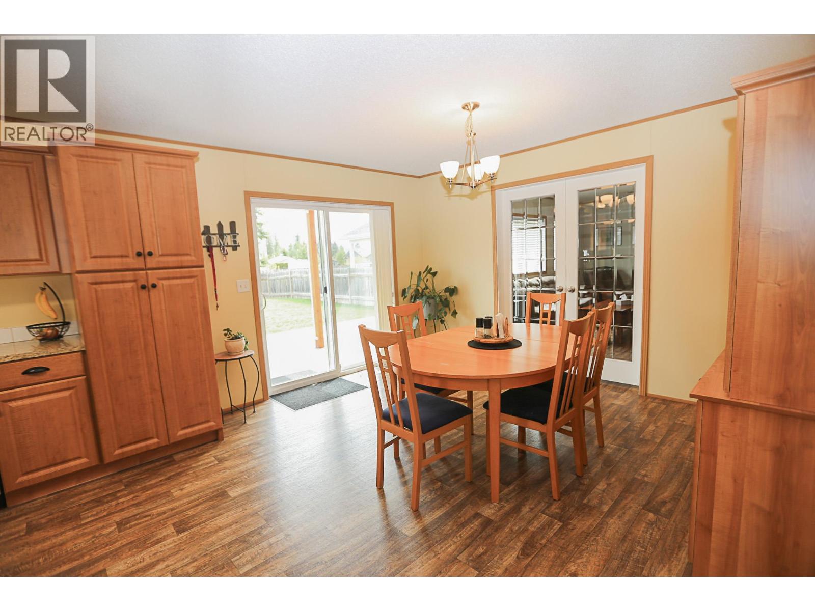 440 SISKA DRIVE - 11