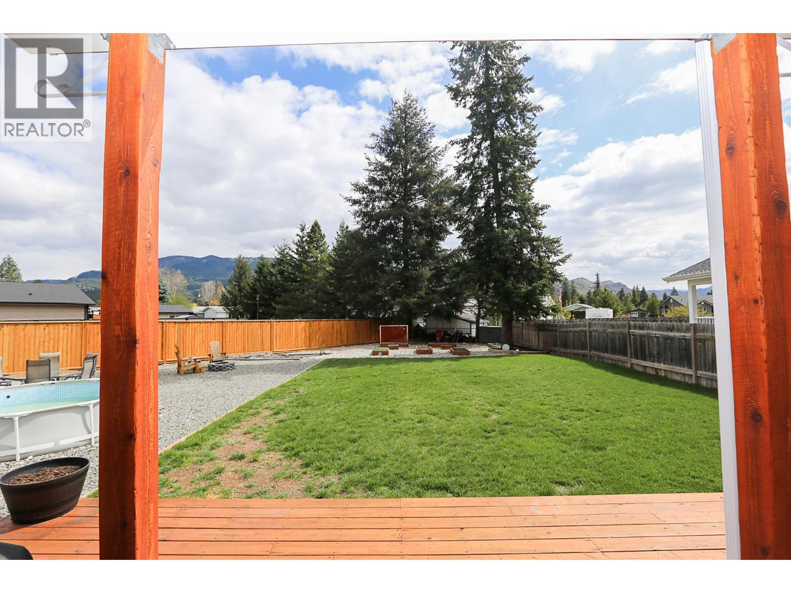 440 SISKA DRIVE - 27