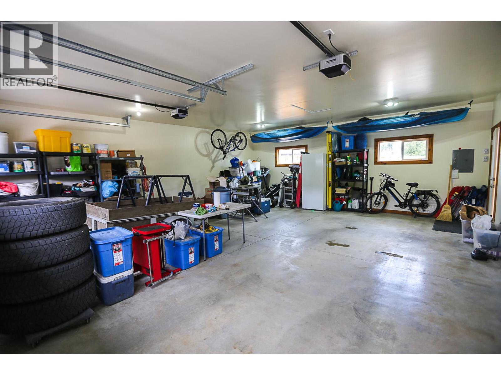 440 SISKA DRIVE - 33