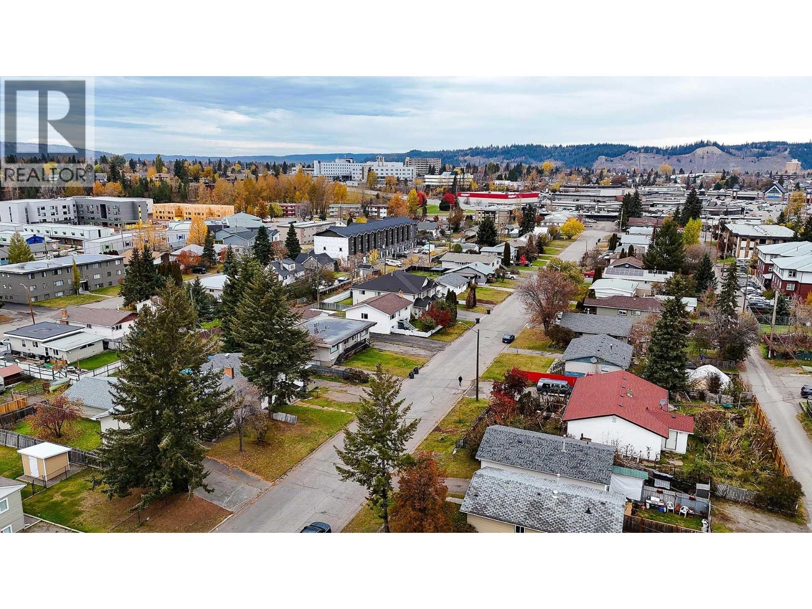 Photo 21 of 23 — 1737 20TH AVENUE · Prince George, BC