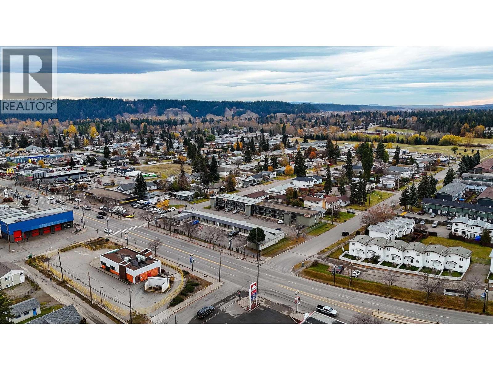 Living room of 1737 20TH AVENUE · Prince George, BC
