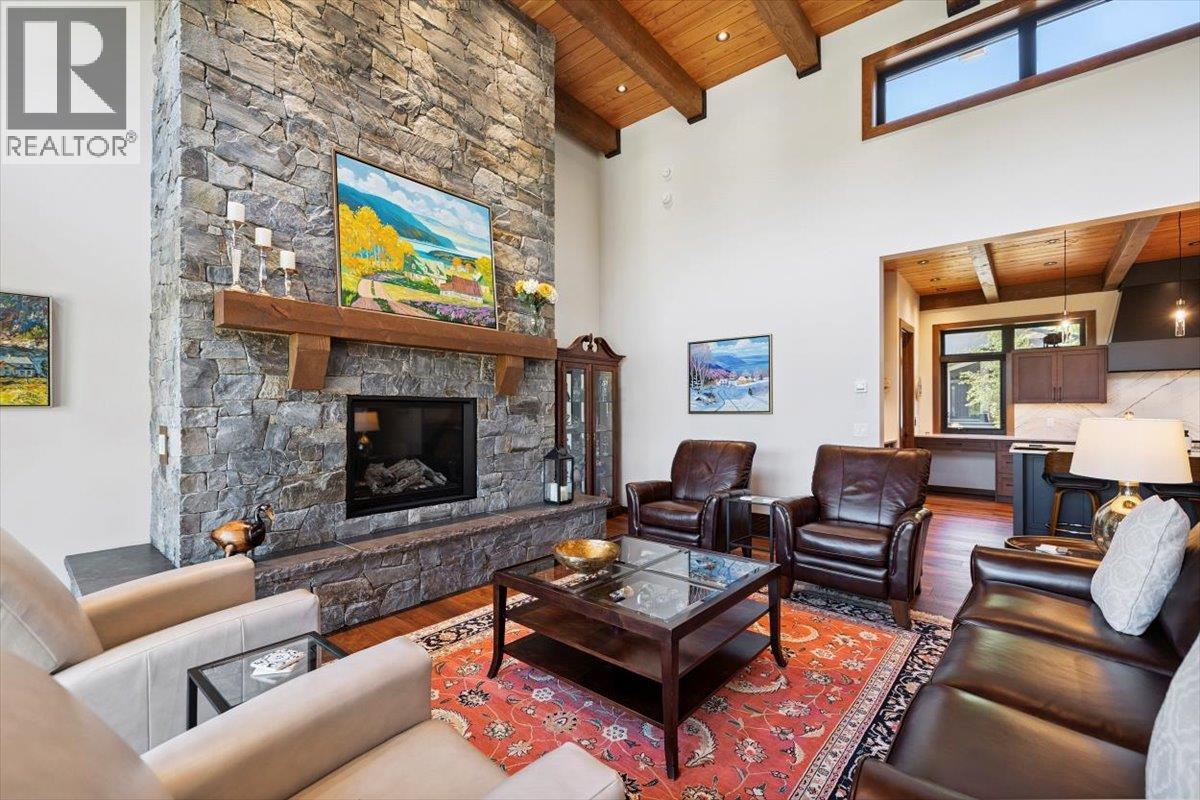 16 Morrissey Court, Fernie