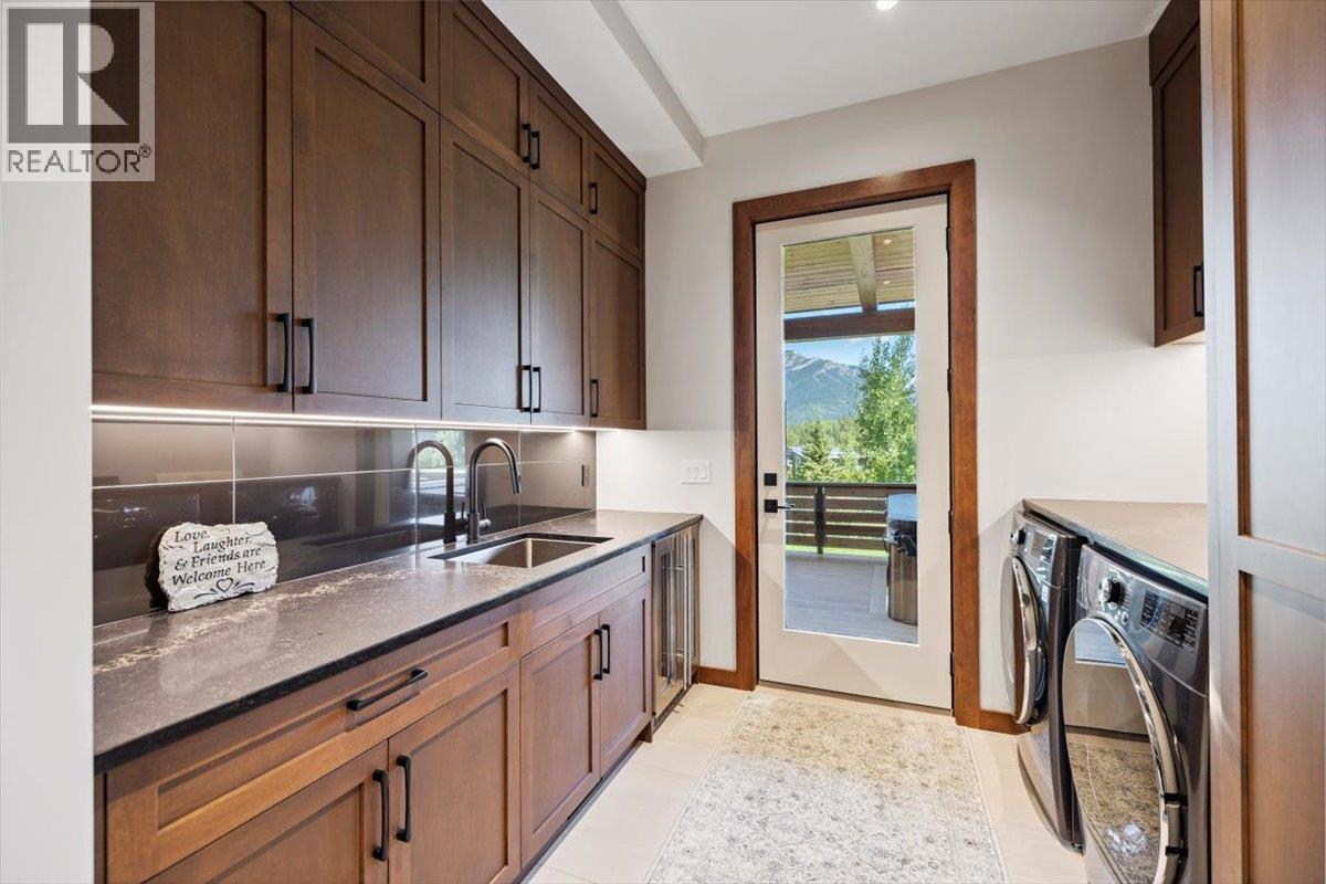 16 Morrissey Court, Fernie