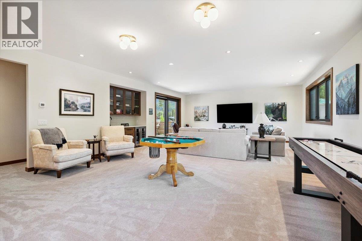 16 Morrissey Court, Fernie