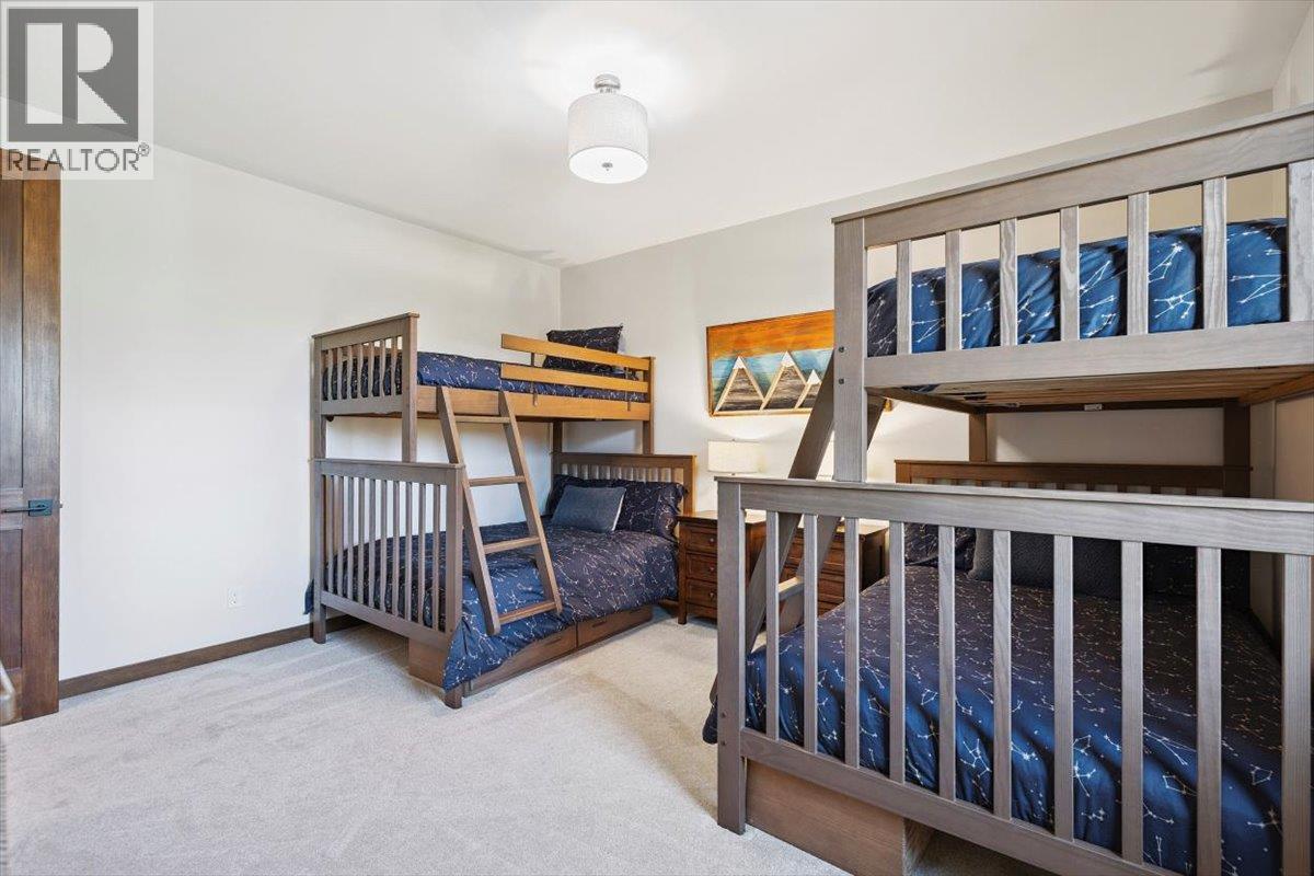 16 Morrissey Court, Fernie