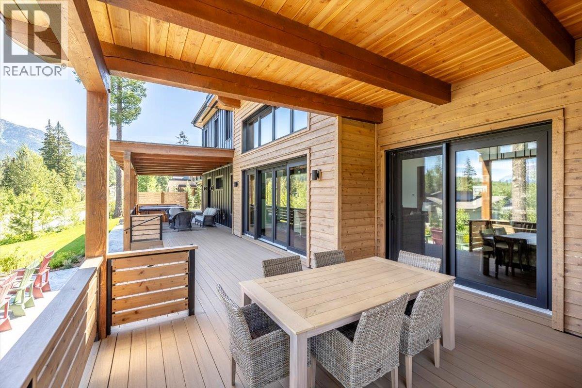 16 Morrissey Court, Fernie