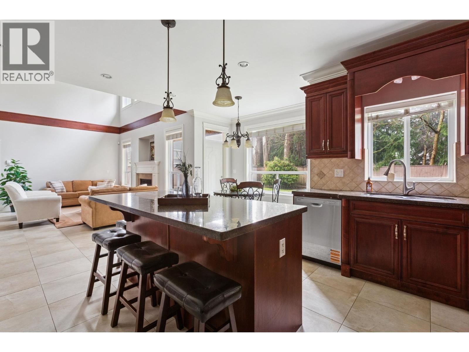 5931 RIVERDALE Drive, Richmond