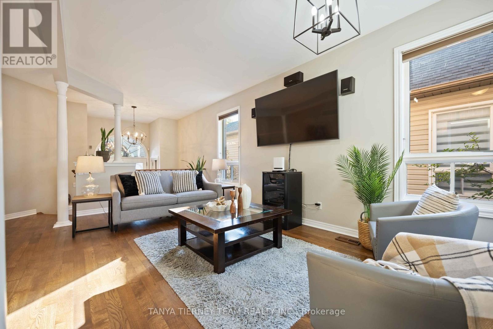 16 CODY AVENUE - Photo 5 of 31, Whitby (Brooklin), Ontario