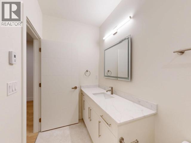 4164 BOWNESS AVE, Powell River