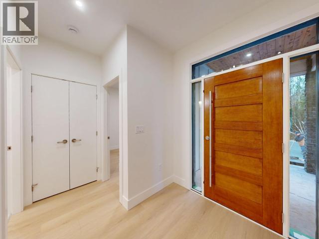 4164 BOWNESS AVE, Powell River